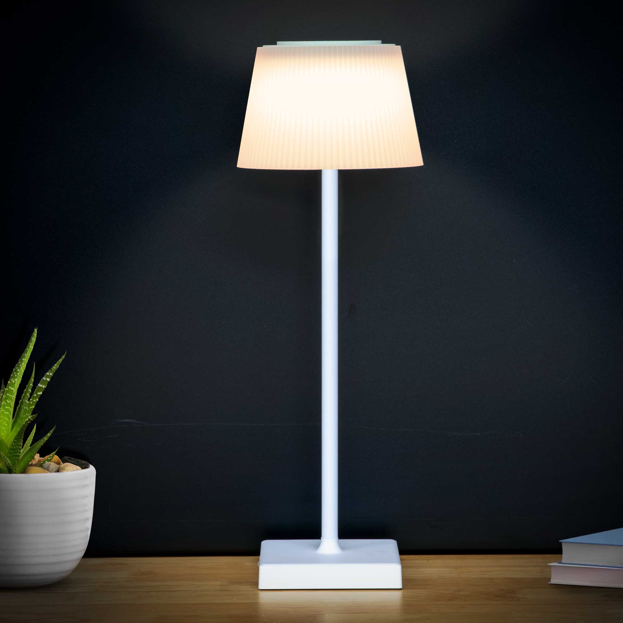 Rechargeable Table Lamp for Home, Office, Restaurants, RGB Colours - White - DH213